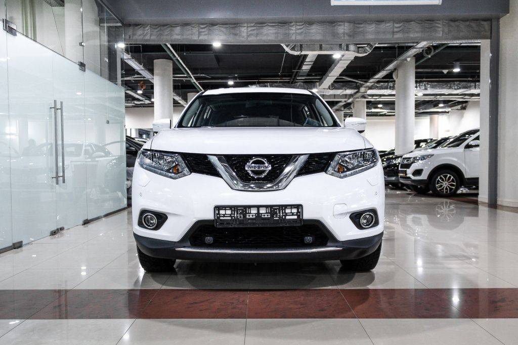 Купить X-Trail с пробегом