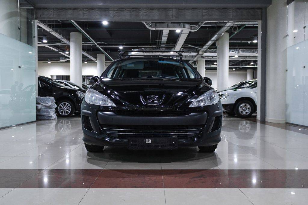 Купить 308 с пробегом