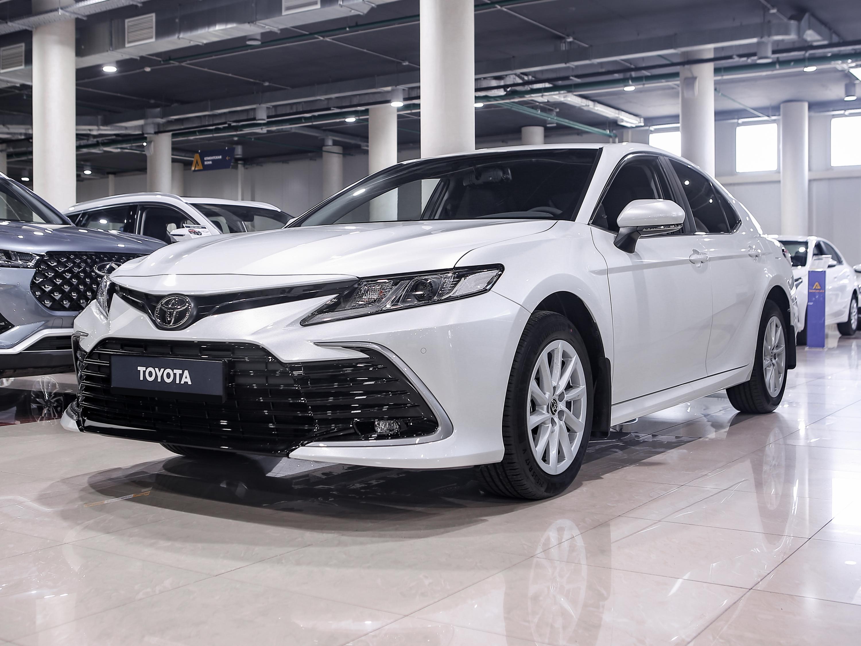 Купить Camry с пробегом
